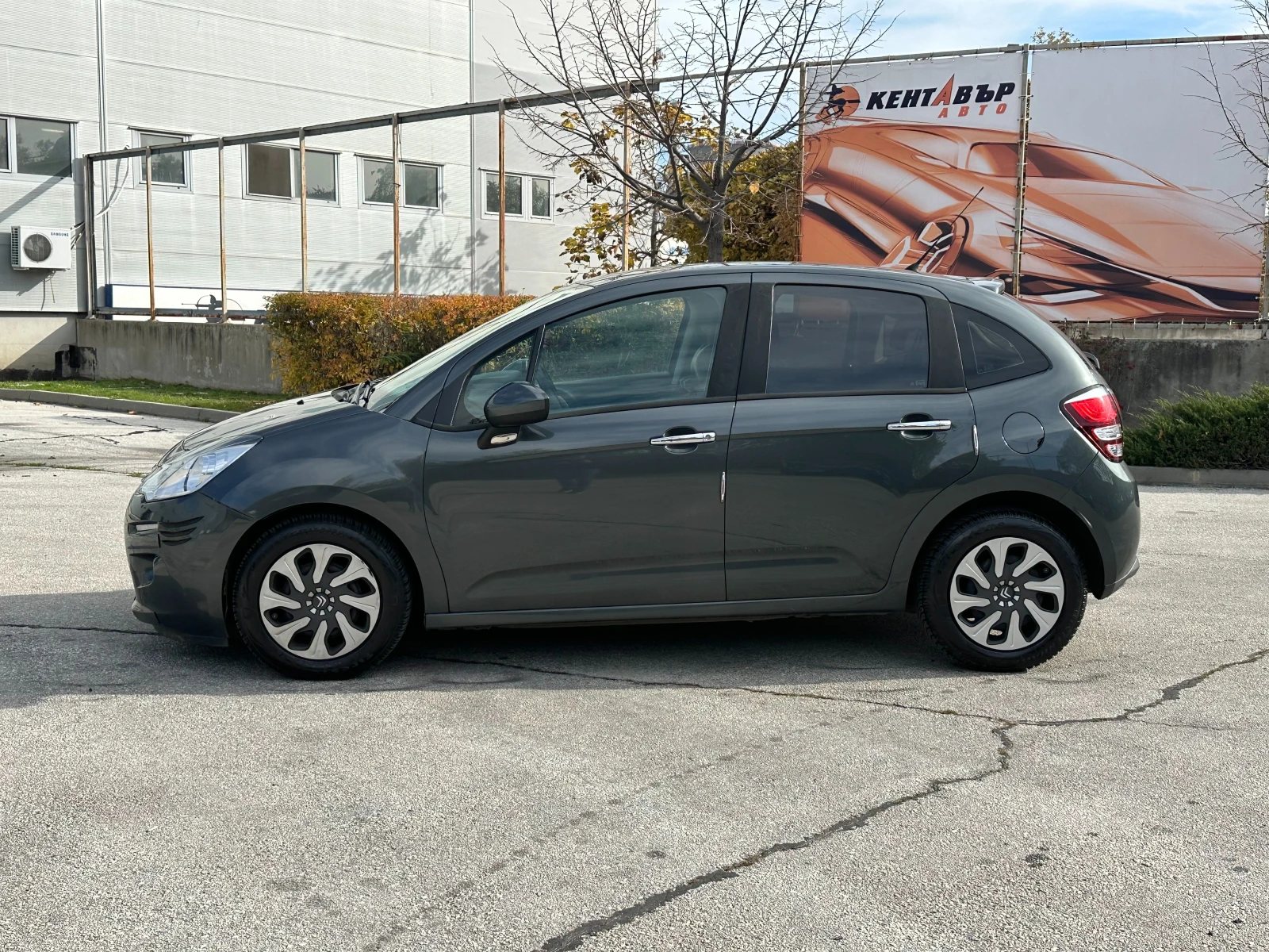 Citroen C3 1.6d 99 к.с.  - изображение 2 | Auto.bg Citroen C3 1.6d 99 к.с.  - изображение 2