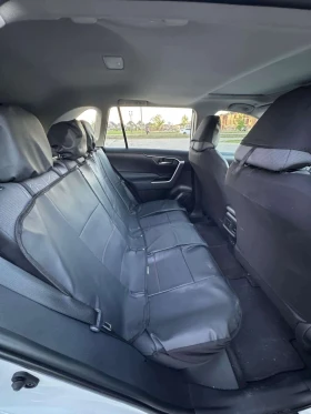 Toyota Rav4 * XLE * CARFAX * ОПЦИЯ ЗА ФИНАНСИРАНЕ | Auto.bg — изображение 6 Toyota Rav4 * XLE * CARFAX * ОПЦИЯ ЗА ФИНАНСИРАНЕ | Auto.bg — изображение 6