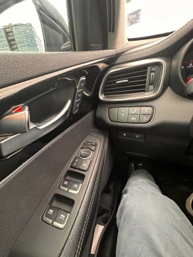 Kia Sorento GT Line 2, 2 - 22500 € / 44006.17 лв. - 52979513 10 | Car24.bg Kia Sorento GT Line 2, 2 - 22500 € / 44006.17 лв. - 52979513 10