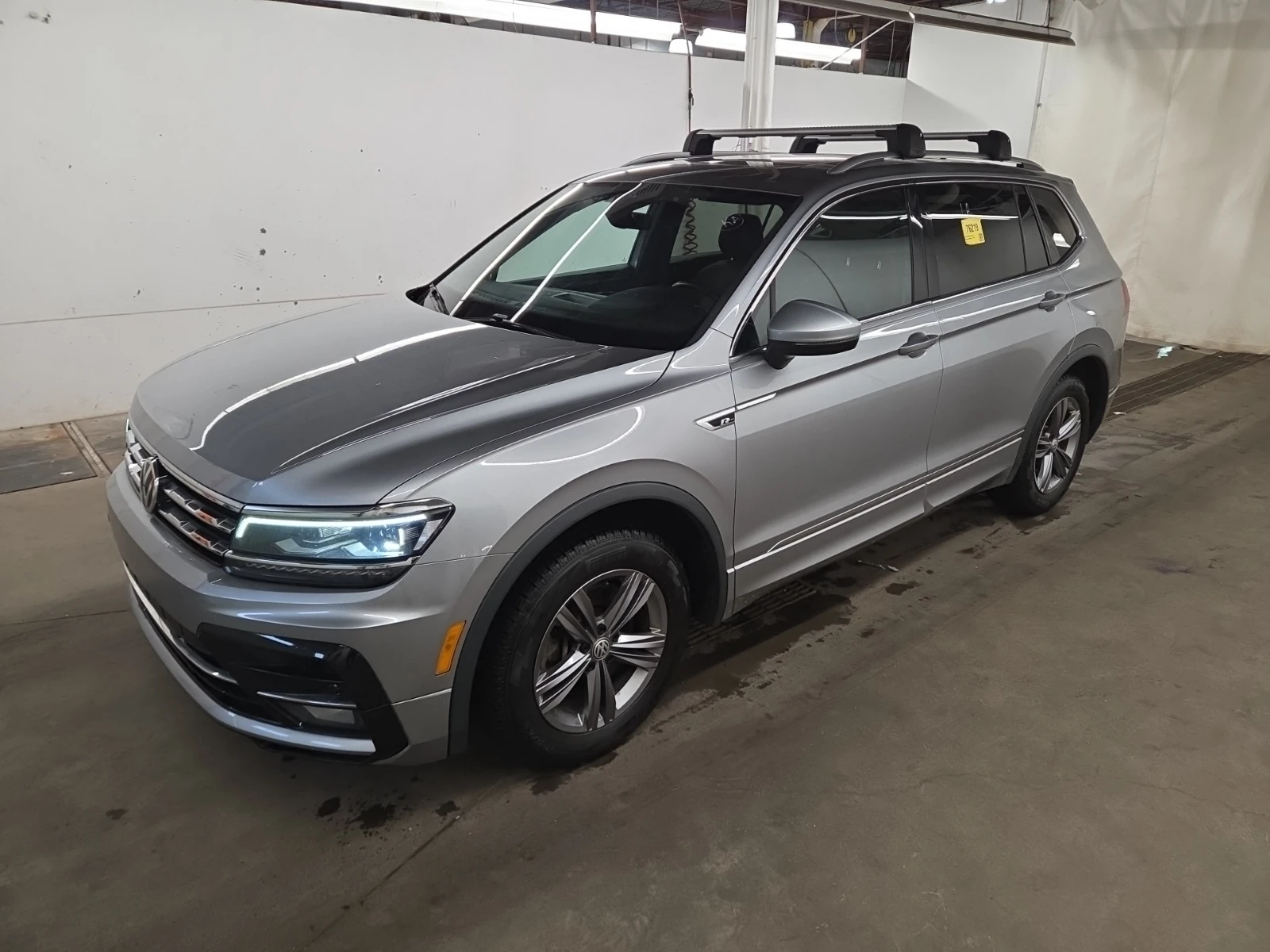 VW Tiguan HIGHLINE / АВТОКРЕДИТ | Auto.bg — изображение 1 VW Tiguan HIGHLINE / АВТОКРЕДИТ | Auto.bg — изображение 1