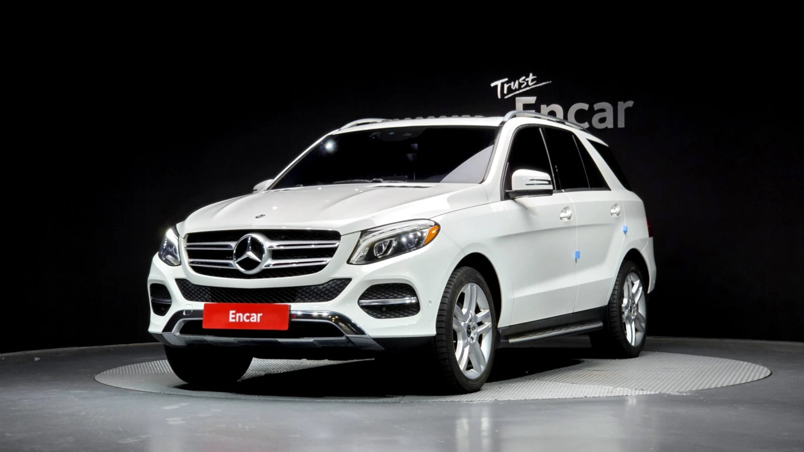 Mercedes-Benz GLE 350 d 4MATIC* ПОДГРЕВ* ОБДУХВАНЕ* PANORAMA | Auto.bg — изображение 1 Mercedes-Benz GLE 350 d 4MATIC* ПОДГРЕВ* ОБДУХВАНЕ* PANORAMA | Auto.bg — изображение 1