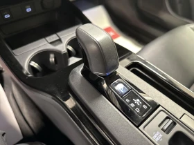 Toyota Prius XLE AWD | Auto.bg — изображение 15 Toyota Prius XLE AWD | Auto.bg — изображение 15