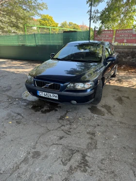 Снимка Volvo S60