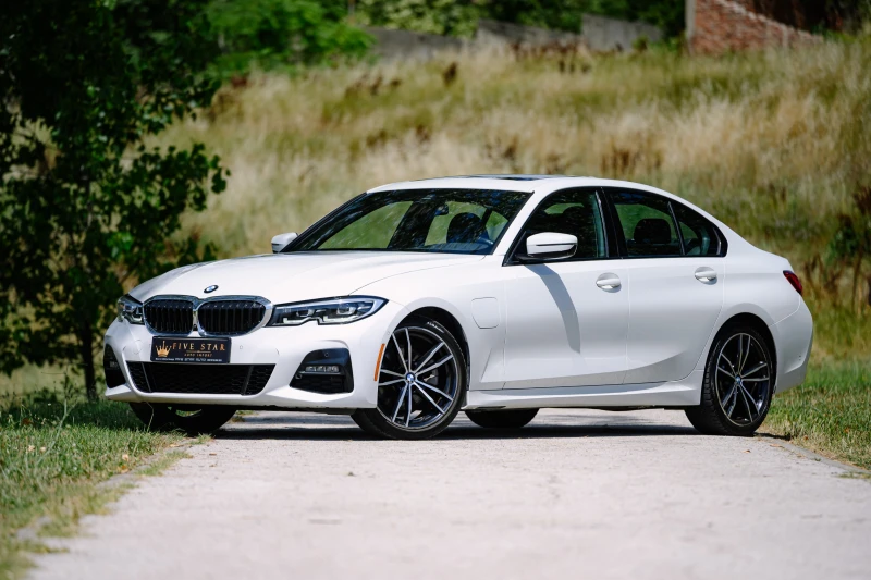 BMW 330 xDrive 330e | M Pack - 24900 € / 48700.17 лв. - 70075345 1 | Car24.bg BMW 330 xDrive 330e | M Pack - 24900 € / 48700.17 лв. - 70075345 1