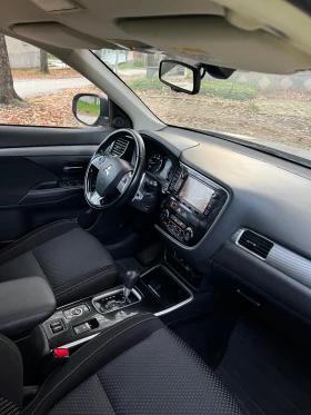 Mitsubishi Outlander - 12500 € / 24447.88 лв. - 37743512 7 | Car24.bg Mitsubishi Outlander - 12500 € / 24447.88 лв. - 37743512 7