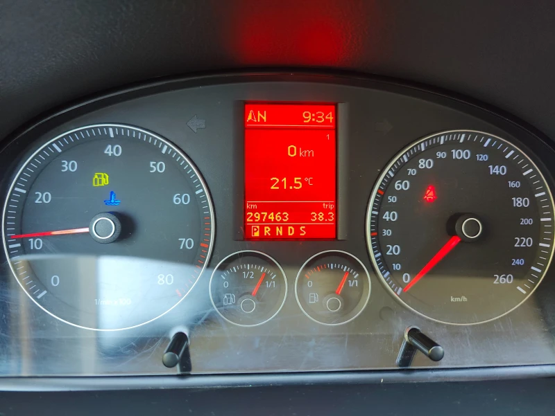 VW Touran - 4900 € / 9583.57 лв. - 63242616 1 | Car24.bg VW Touran - 4900 € / 9583.57 лв. - 63242616 1