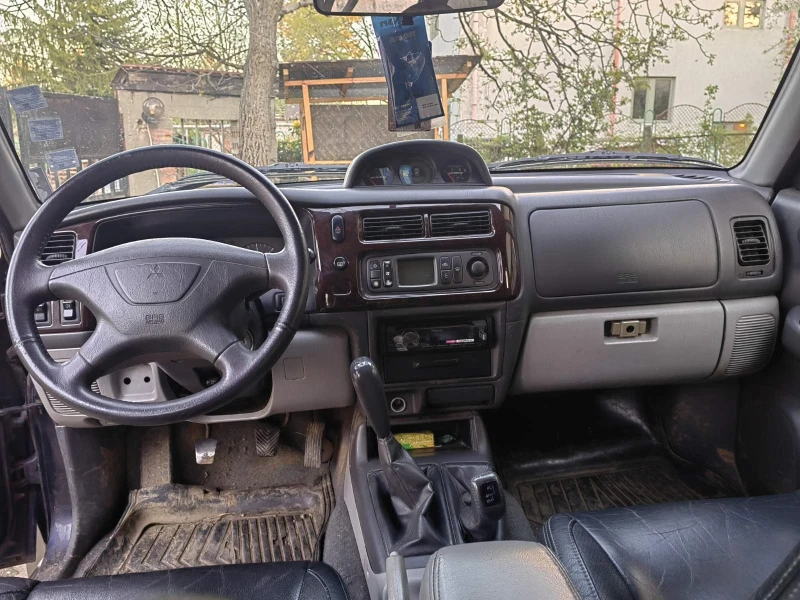 Mitsubishi Pajero sport - 3100 € - 10250973 1 | Car24.bg Mitsubishi Pajero sport - 3100 € - 10250973 1
