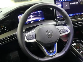 VW Golf 2.0 Automatic КРАЙНА ЦЕНА: 30252 EUR !!!РЕАЛНА КРА | Auto.bg — изображение 10 VW Golf 2.0 Automatic КРАЙНА ЦЕНА: 30252 EUR !!!РЕАЛНА КРА | Auto.bg — изображение 10