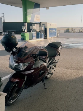 Honda Cbr FireBlade 929 sc44 | Auto.bg — изображение 8 Honda Cbr FireBlade 929 sc44 | Auto.bg — изображение 8