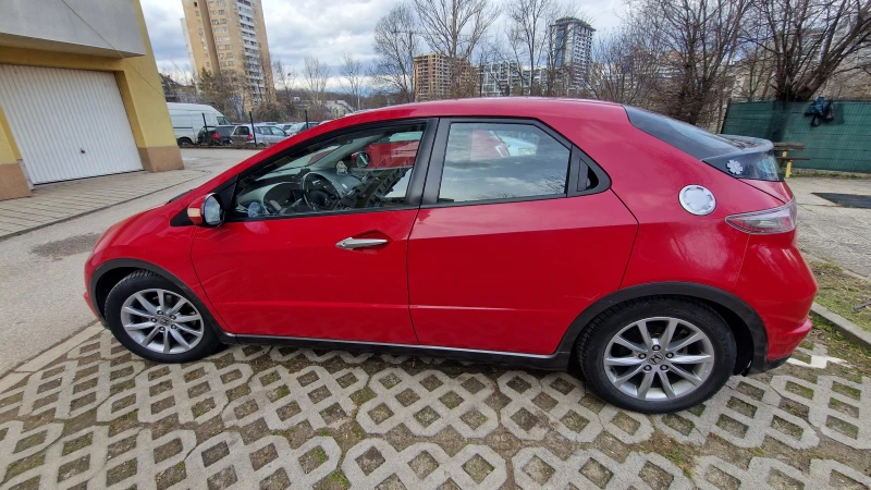 Honda Civic Civic VIII Facelift - 5400 € / 10561.48 лв. - 90918902 1 | Car24.bg Honda Civic Civic VIII Facelift - 5400 € / 10561.48 лв. - 90918902 1