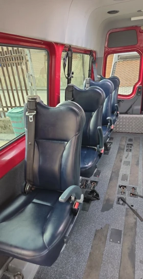 Mercedes-Benz Sprinter 315 undefined | Auto.bg — изображение 9 Mercedes-Benz Sprinter 315 undefined | Auto.bg — изображение 9