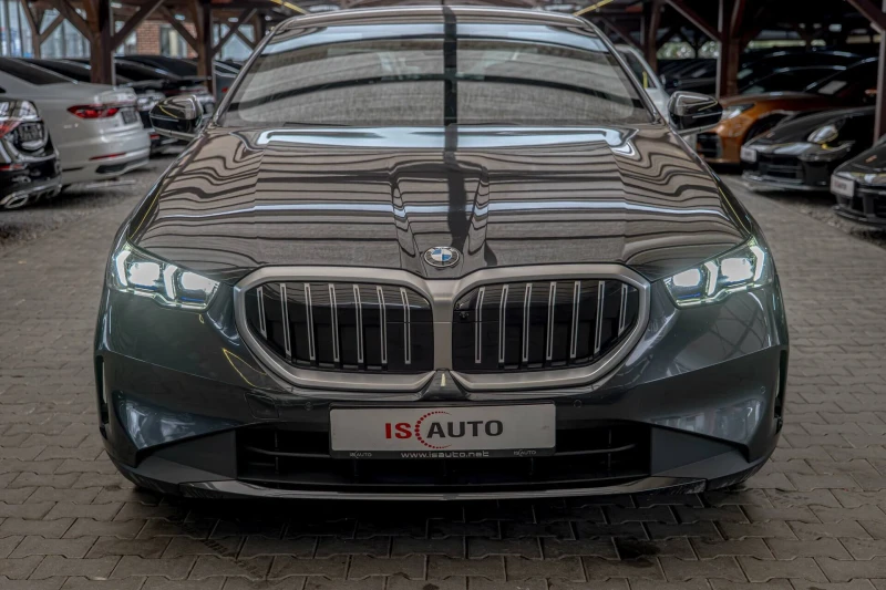 BMW 520 d/Harman Kardon/HuD/Virtual/Обдухване/Камера 360/ - 40900 € / 79993.45 лв. - 90164867 1 | Car24.bg BMW 520 d/Harman Kardon/HuD/Virtual/Обдухване/Камера 360/ - 40900 € / 79993.45 лв. - 90164867 1