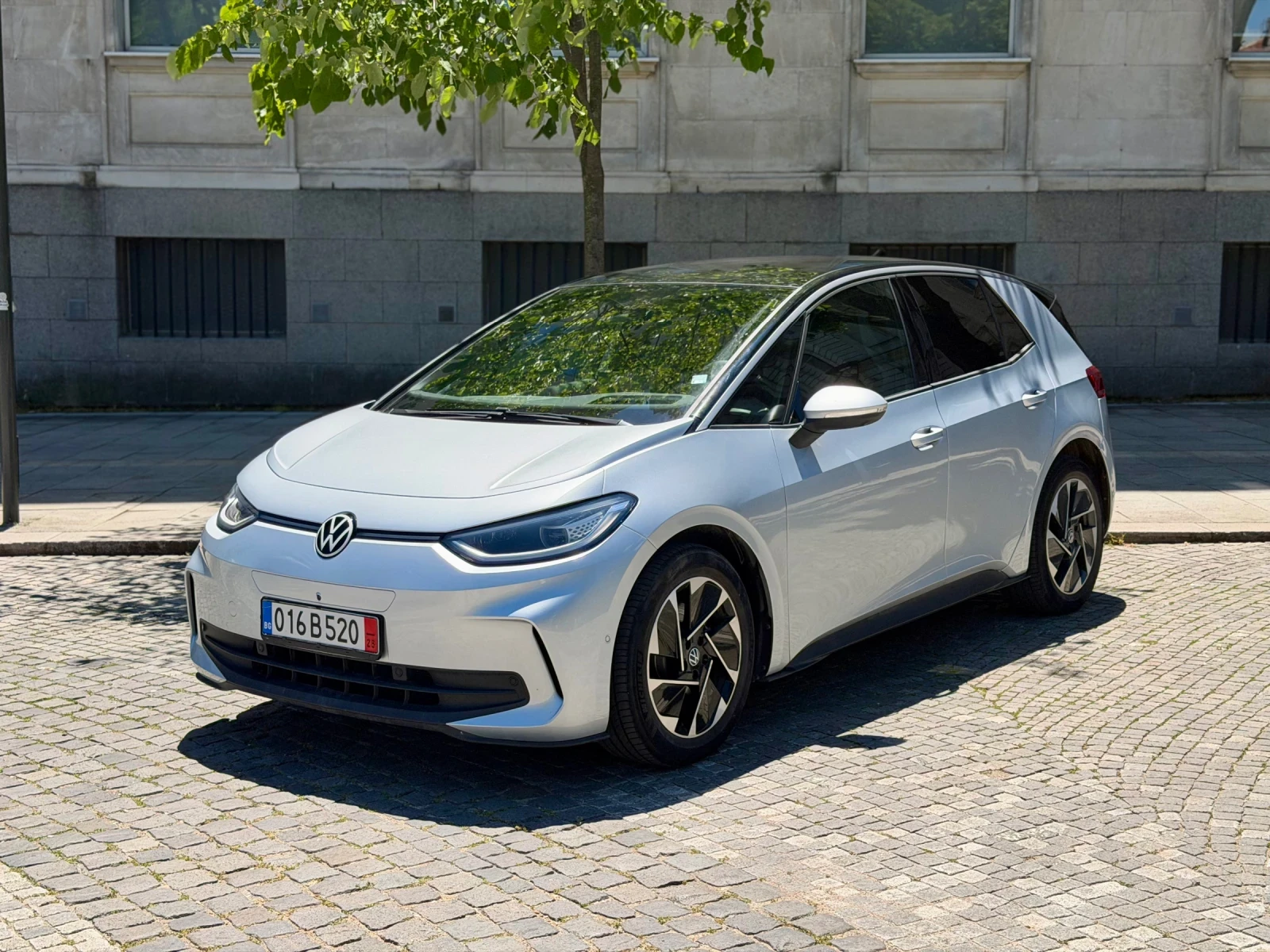 VW ID.3 Pro 62 kWh Matrix 360 Beats ACC Pano Blindspot HuD | Auto.bg — изображение 1 VW ID.3 Pro 62 kWh Matrix 360 Beats ACC Pano Blindspot HuD | Auto.bg — изображение 1