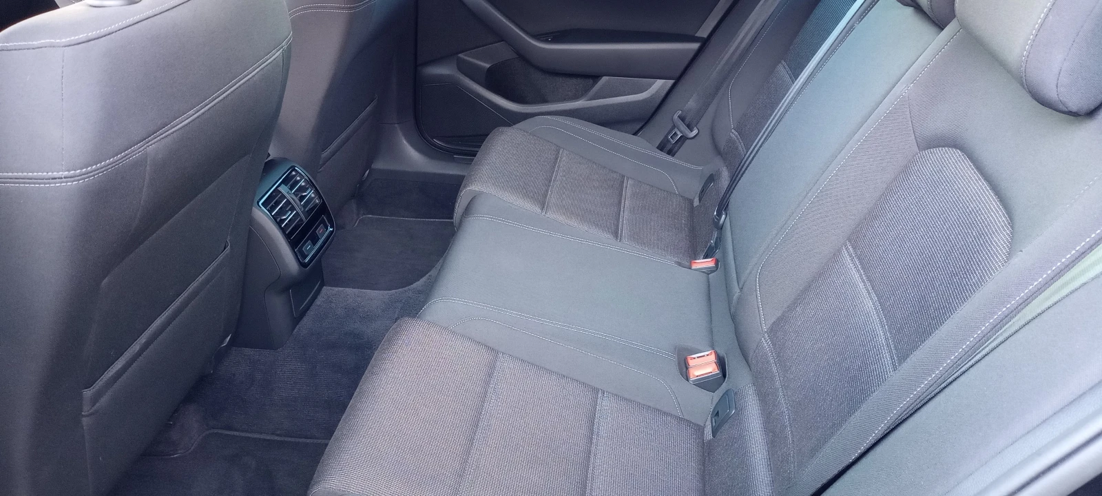 VW Passat B8/VIRTUAL COCKPIT/CAM/DISCOVER PRO/ANDROID/ - изображение 8 | Auto.bg VW Passat B8/VIRTUAL COCKPIT/CAM/DISCOVER PRO/ANDROID/ - изображение 8