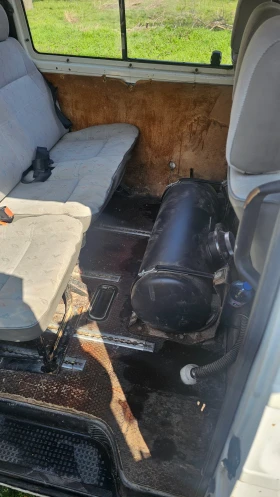 VW T4 2.5 бензин | Auto.bg — изображение 5 VW T4 2.5 бензин | Auto.bg — изображение 5