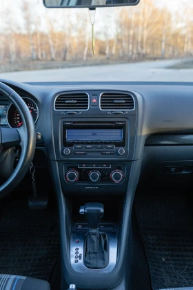 VW Golf - 11500 лв. / 5879.86 € - 24268851 15 | Car24.bg VW Golf - 11500 лв. / 5879.86 € - 24268851 15