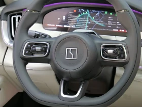 Zeekr Luxury 8X* 2026* ЧИСТО НОВ* 898 HP* МАСАЖ* ОБДУХ* 360* AC | Auto.bg — изображение 8 Zeekr Luxury 8X* 2026* ЧИСТО НОВ* 898 HP* МАСАЖ* ОБДУХ* 360* AC | Auto.bg — изображение 8