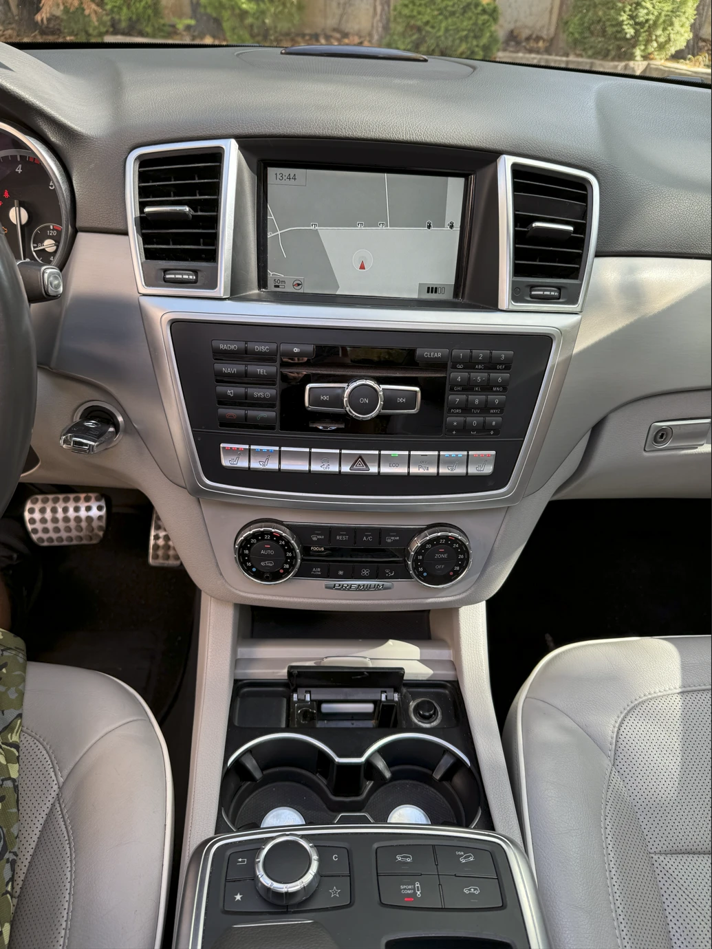 Mercedes-Benz ML 350 AMG style - изображение 10 | Auto.bg Mercedes-Benz ML 350 AMG style - изображение 10