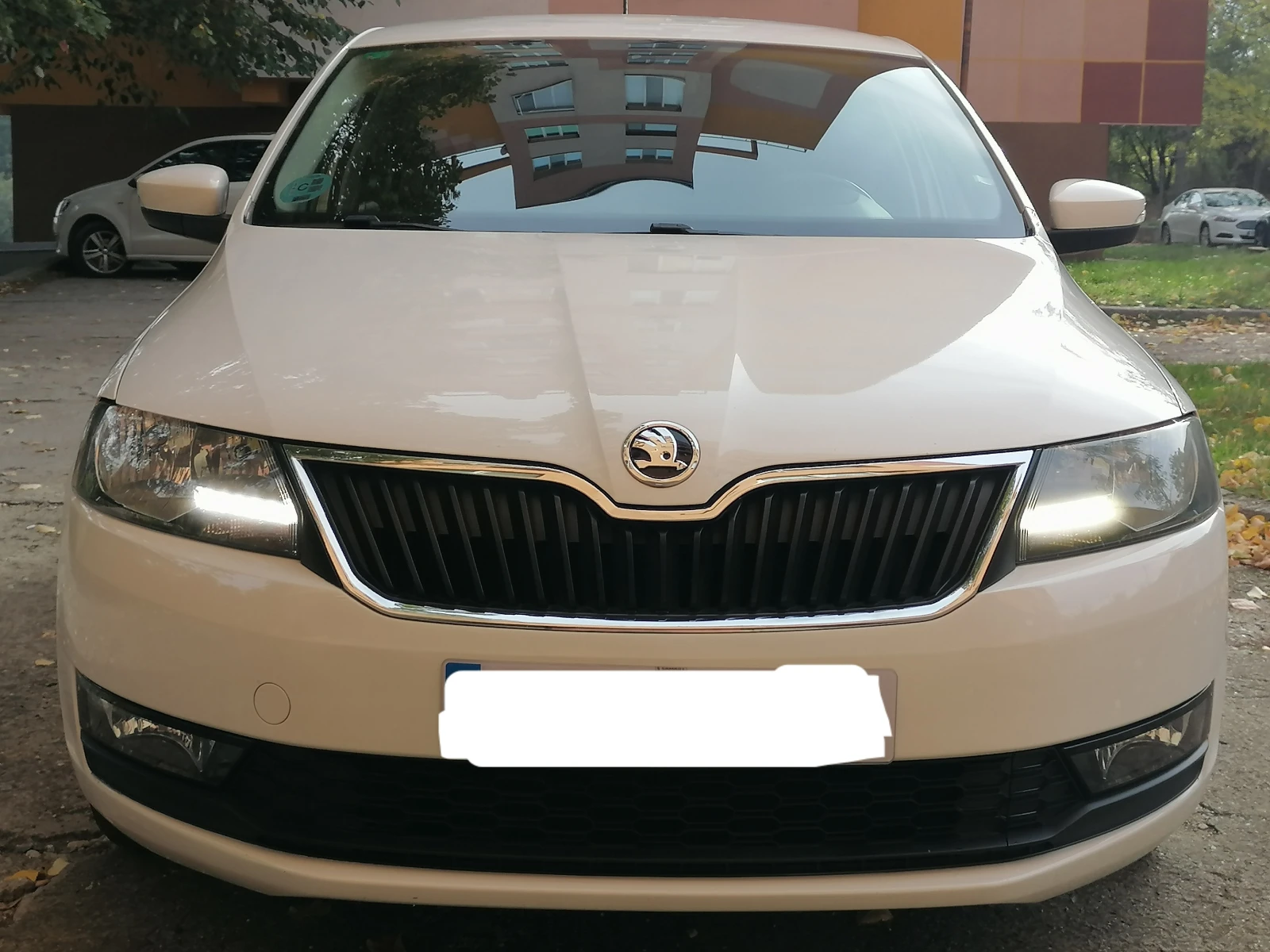 Skoda Rapid 1.6TDI 115k.c. - изображение 5 | Auto.bg Skoda Rapid 1.6TDI 115k.c. - изображение 5