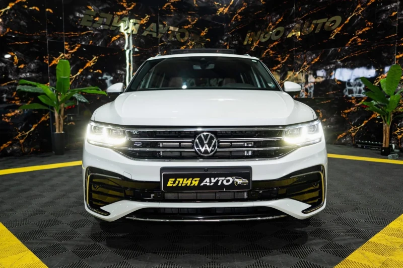 VW Tiguan 2.0TDI R LINE IQ MATRIX NAVI ПАНО ЛИЗИНГ 100% - 43660 € - 41454134 1 | Car24.bg VW Tiguan 2.0TDI R LINE IQ MATRIX NAVI ПАНО ЛИЗИНГ 100% - 43660 € - 41454134 1
