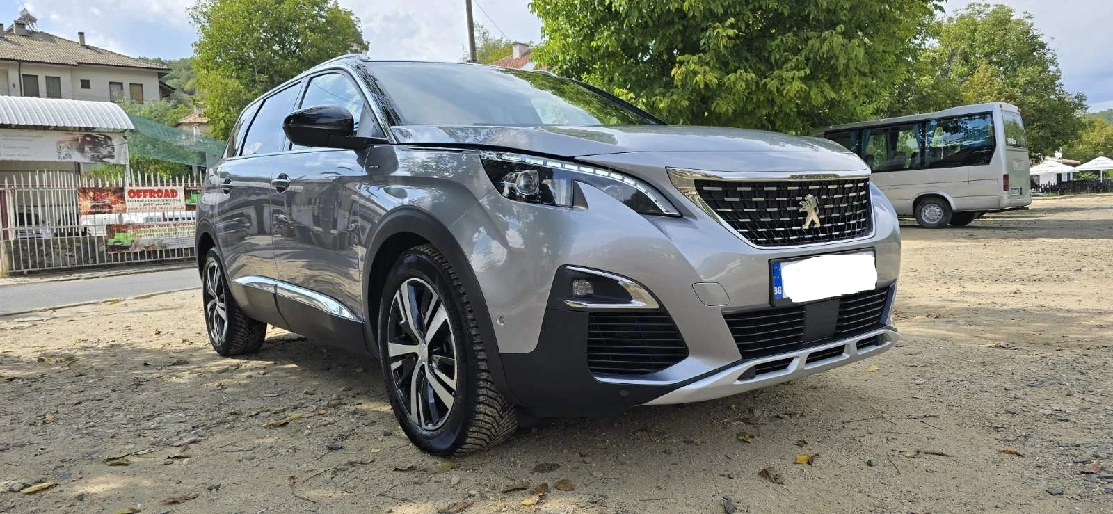 Peugeot 5008 2.0 HDI 180 8AT - изображение 2 | Auto.bg Peugeot 5008 2.0 HDI 180 8AT - изображение 2