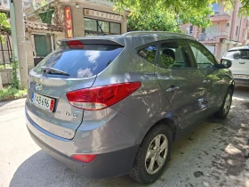 Hyundai IX35 2.0i/ГАЗ/4х4/КОЖА/АВТОМАТ/189000КМ | Auto.bg — изображение 2 Hyundai IX35 2.0i/ГАЗ/4х4/КОЖА/АВТОМАТ/189000КМ | Auto.bg — изображение 2
