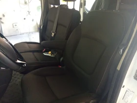 Renault Trafic 1.6 dci товаропътнически | Auto.bg — изображение 11 Renault Trafic 1.6 dci товаропътнически | Auto.bg — изображение 11