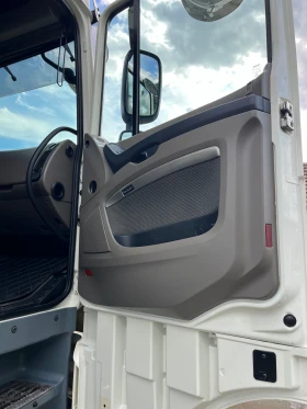 Daf XF 105 undefined | Auto.bg — изображение 13 Daf XF 105 undefined | Auto.bg — изображение 13