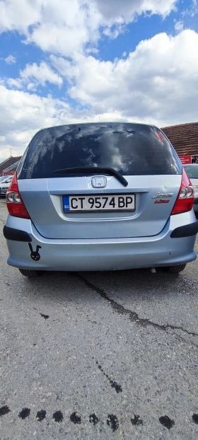 Honda Jazz 1.2 - 1800 € / 3520.49 лв. - 75683602 4 | Car24.bg Honda Jazz 1.2 - 1800 € / 3520.49 лв. - 75683602 4