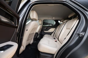 Jaguar F-PACE v6 340hp Portfolio AWD - 23500 лв. / 12015.36 € - 97448955 12 | Car24.bg Jaguar F-PACE v6 340hp Portfolio AWD - 23500 лв. / 12015.36 € - 97448955 12
