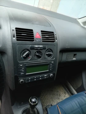 VW Touran 1.6 | Auto.bg — изображение 4 VW Touran 1.6 | Auto.bg — изображение 4