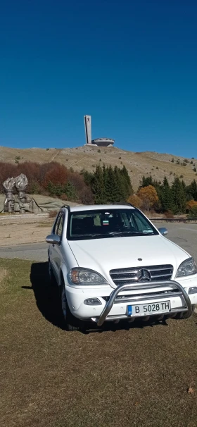Mercedes-Benz ML 350 - 6600 € / 12908.48 лв. - 95723289 4 | Car24.bg Mercedes-Benz ML 350 - 6600 € / 12908.48 лв. - 95723289 4