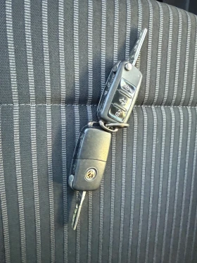 VW Polo Газ-Бензин - 9900 лв. / 5061.79 € - 18165754 15 | Car24.bg VW Polo Газ-Бензин - 9900 лв. / 5061.79 € - 18165754 15