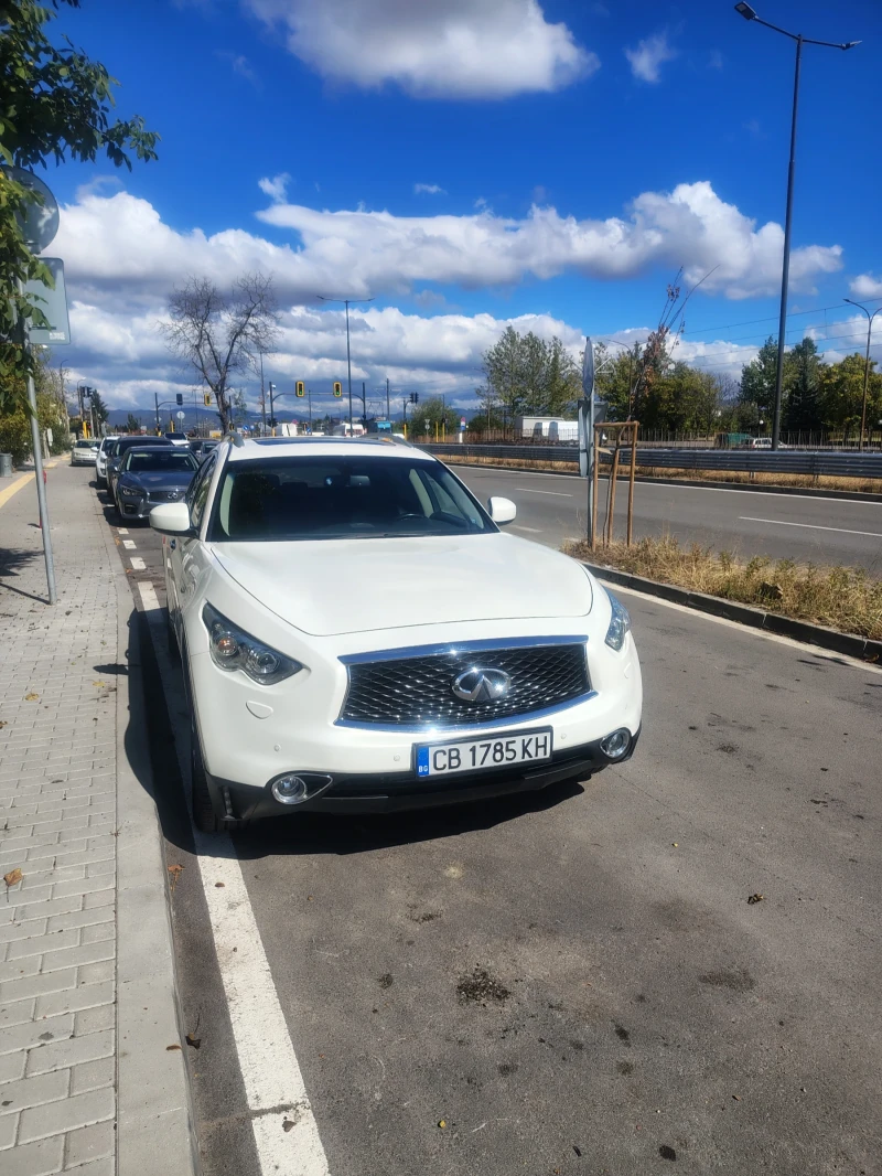 Infiniti QX70 GT - 15299 € - 19769491 1 | Car24.bg Infiniti QX70 GT - 15299 € - 19769491 1