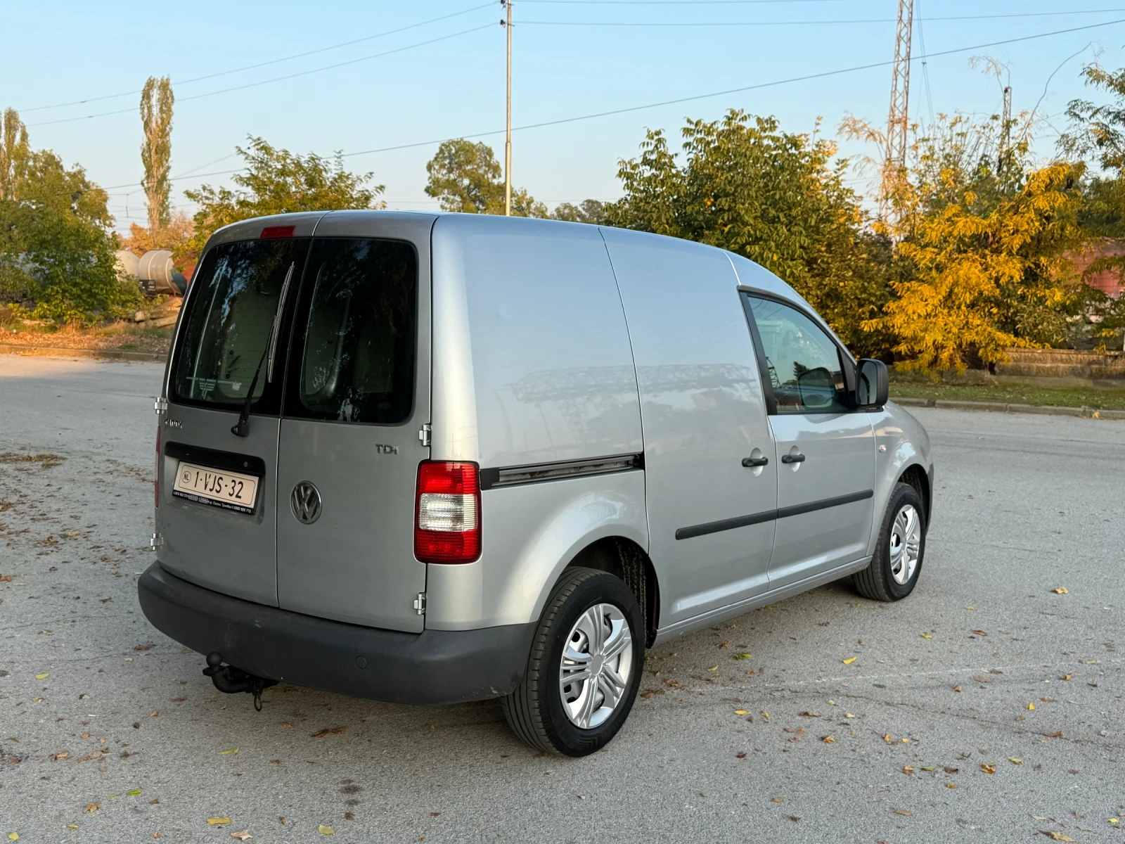 VW Caddy 1.9TDI - изображение 3 | Auto.bg VW Caddy 1.9TDI - изображение 3