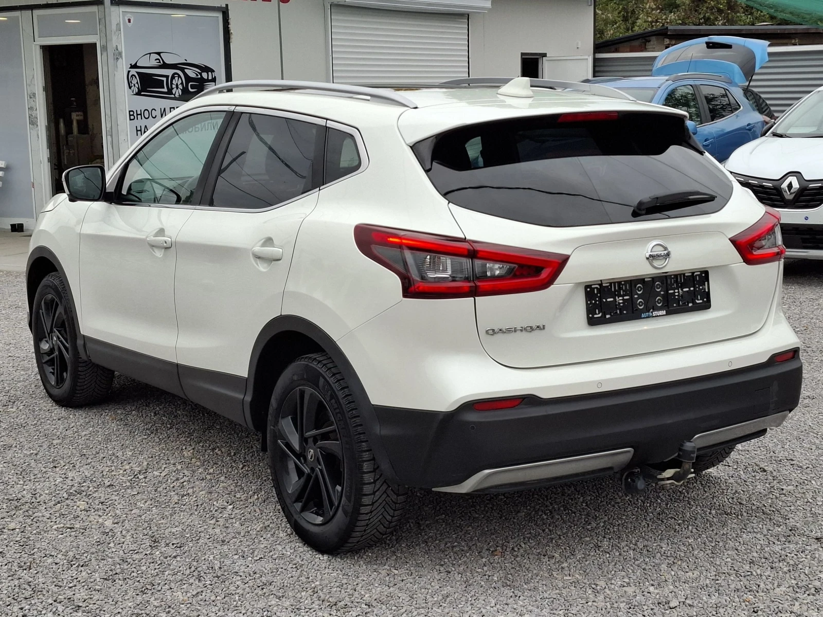 Nissan Qashqai 1.5DCI Всички екстри за модела! - изображение 5 | Auto.bg Nissan Qashqai 1.5DCI Всички екстри за модела! - изображение 5