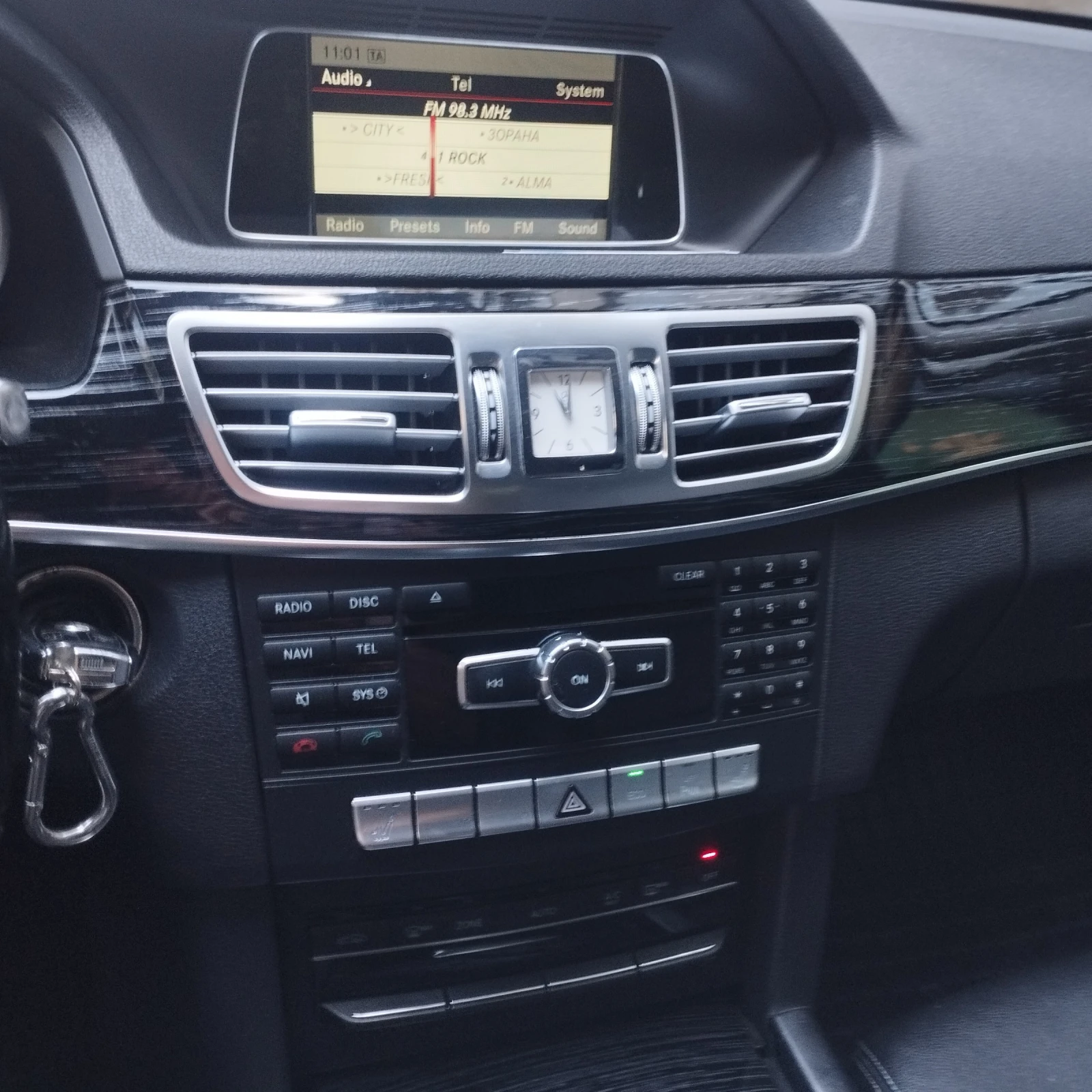 Mercedes-Benz E 200 Bluetec - изображение 8 | Auto.bg Mercedes-Benz E 200 Bluetec - изображение 8