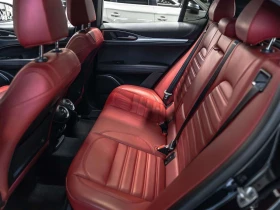 Alfa Romeo Stelvio * Veloce| Accident Free| One Owner| Adaptive Cruis | Auto.bg — изображение 11 Alfa Romeo Stelvio * Veloce| Accident Free| One Owner| Adaptive Cruis | Auto.bg — изображение 11