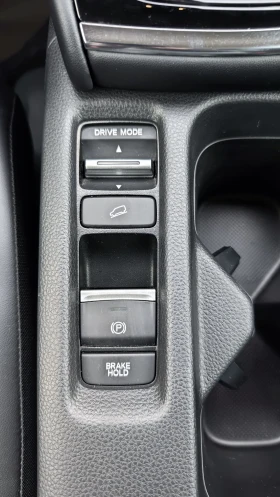 Honda Hr-v 1.5i hybrid - 54999 лв. / 28120.54 € - 17197677 14 | Car24.bg Honda Hr-v 1.5i hybrid - 54999 лв. / 28120.54 € - 17197677 14