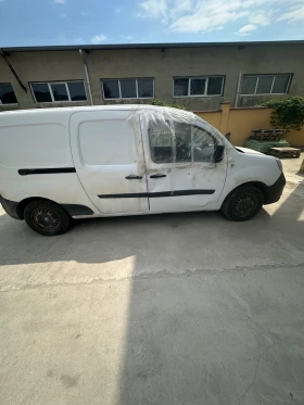 Renault Kangoo 1.5dci - 3000 € / 5867.49 лв. - 12980528 6 | Car24.bg Renault Kangoo 1.5dci - 3000 € / 5867.49 лв. - 12980528 6