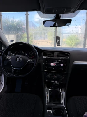 VW Golf 1.0 еtsi | Auto.bg — изображение 5 VW Golf 1.0 еtsi | Auto.bg — изображение 5