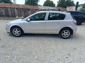 Opel Astra 1.4 бензин 90 к. | Auto.bg — изображение 2 Opel Astra 1.4 бензин 90 к. | Auto.bg — изображение 2