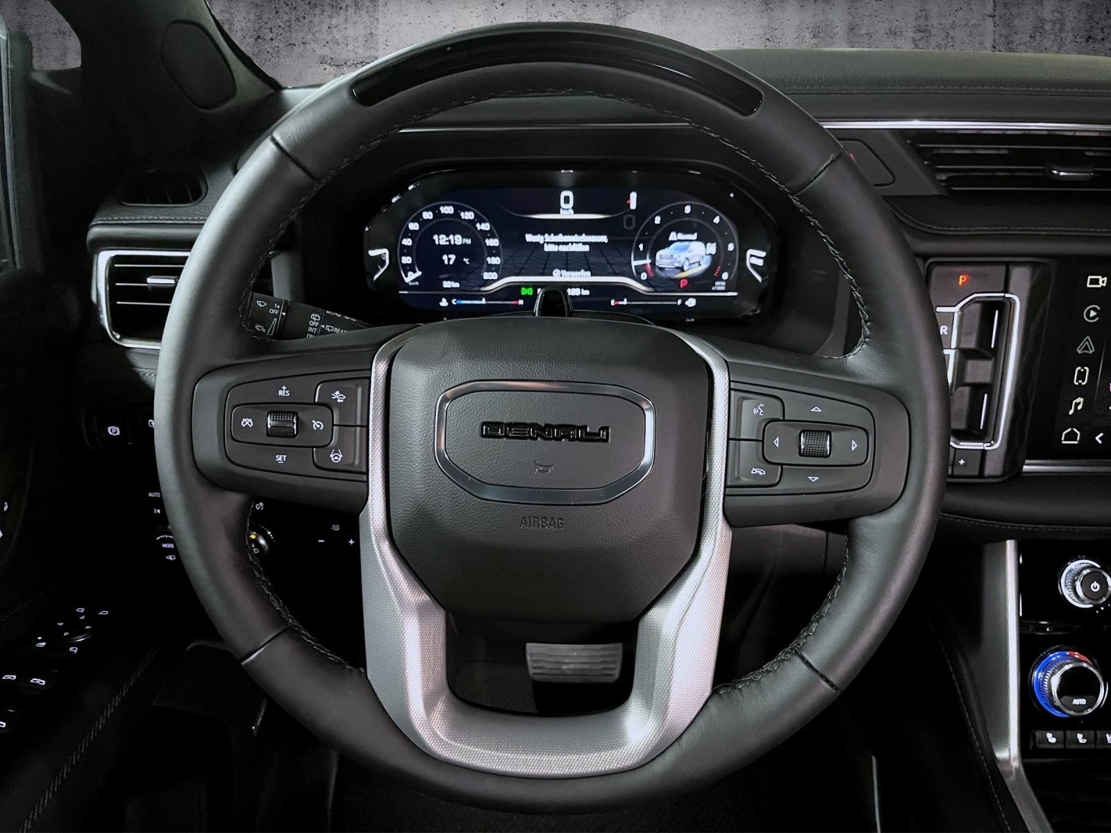 Gmc Yukon 6.2 V8 DENALI/BOSE/HEAD UP/PANO/TV/360/7-МЕСТЕН/ - изображение 8 | Auto.bg Gmc Yukon 6.2 V8 DENALI/BOSE/HEAD UP/PANO/TV/360/7-МЕСТЕН/ - изображение 8