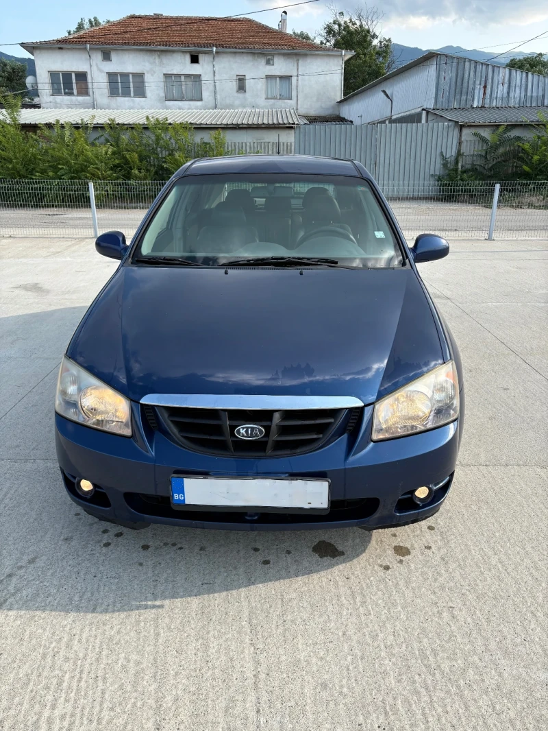 Kia Cerato 2.0 CRDI - 2700 € / 5280.74 лв. - 21322671 1 | Car24.bg Kia Cerato 2.0 CRDI - 2700 € / 5280.74 лв. - 21322671 1