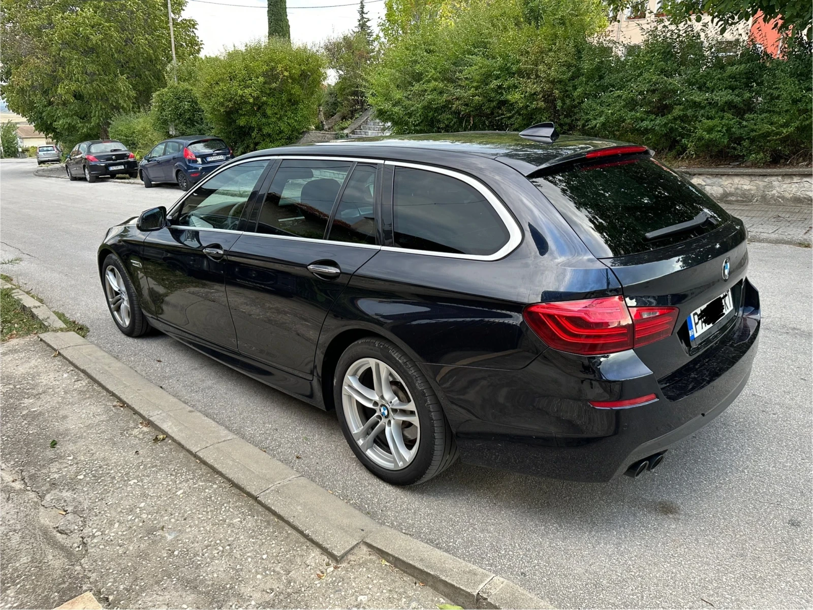 BMW 520 2.0D XDrive 4x4 MPack - изображение 6 | Auto.bg BMW 520 2.0D XDrive 4x4 MPack - изображение 6