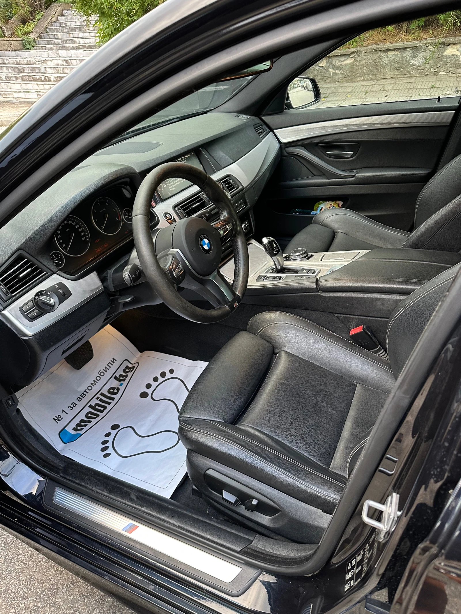 BMW 520 2.0D XDrive 4x4 MPack - изображение 9 | Auto.bg BMW 520 2.0D XDrive 4x4 MPack - изображение 9