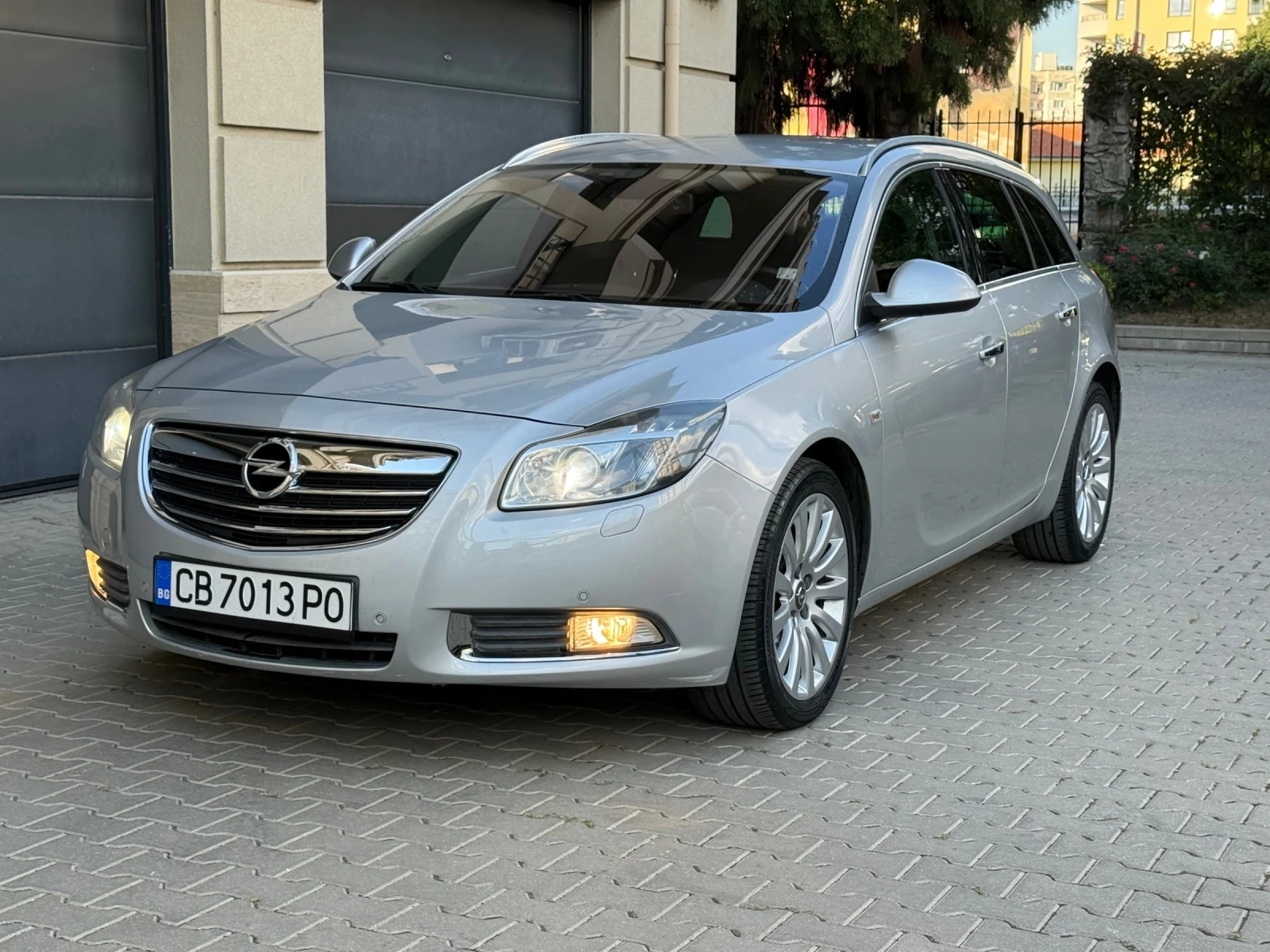 Opel Insignia 2.0 dizel | Auto.bg — изображение 1 Opel Insignia 2.0 dizel | Auto.bg — изображение 1