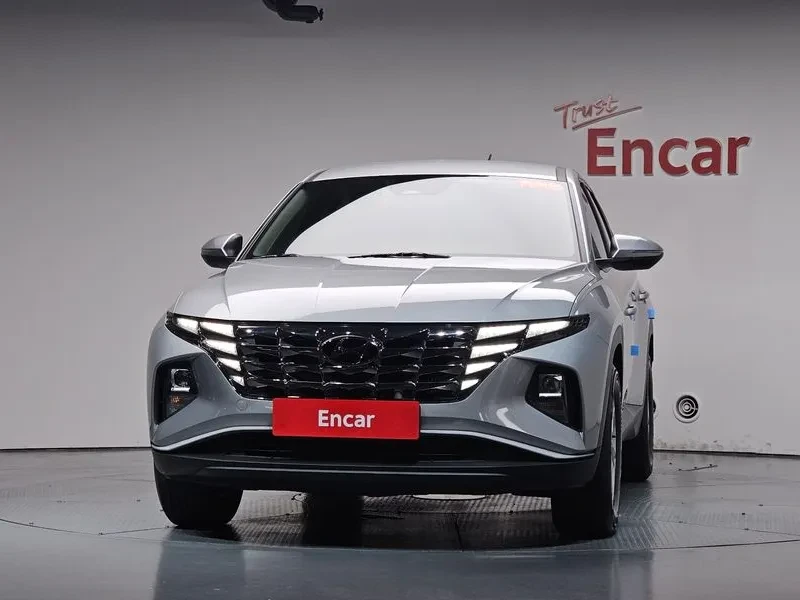 Hyundai Tucson 2.0 MODERN/4X4/ОБДУХВАНЕ/ПОДГРЕВ/НАВИГАЦИЯ/КАМЕРА | Auto.bg — изображение 1 Hyundai Tucson 2.0 MODERN/4X4/ОБДУХВАНЕ/ПОДГРЕВ/НАВИГАЦИЯ/КАМЕРА | Auto.bg — изображение 1