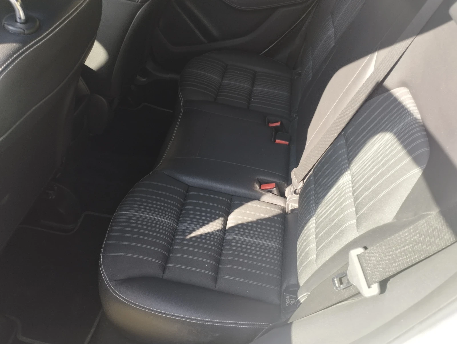 Mercedes-Benz B 200 2.0 - изображение 8 | Auto.bg Mercedes-Benz B 200 2.0 - изображение 8