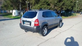 Hyundai Tucson 2, 0CRDI 4х4 - 5800 лв. / 2965.49 € - 90991914 5 | Car24.bg Hyundai Tucson 2, 0CRDI 4х4 - 5800 лв. / 2965.49 € - 90991914 5
